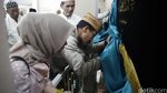 Sandiaga Uno Ziarah ke Makam Habib Asyatiri