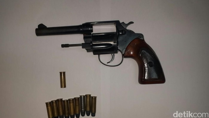 Pemerintah Texas Izinkan Siswa Bawa Senjata di Dalam Kelas