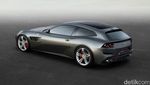 Mobil Keluarga Ferrari Anyar