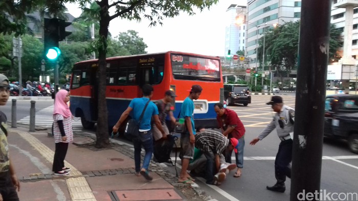 Polisi Janji Usut Kematian Bagus yang Jatuh dari Metro Mini