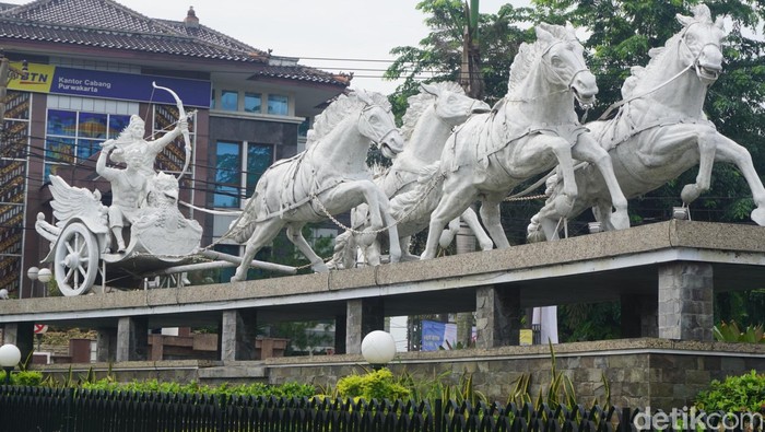  Patung Dekorasi Di Indonesia  Kumpulan Montase Kolase 