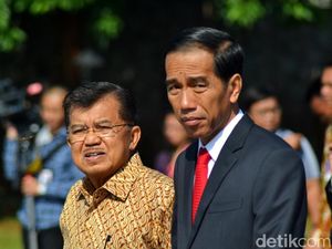 Kumpulkan Menteri dan 500 Pejabat, Jokowi: RI Kebanyakan Aturan