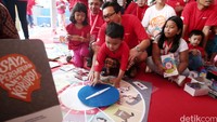 Selain itu, sosialisasi ini juga dilakukan melalui game yang mudah dipahami oleh anak-anak.