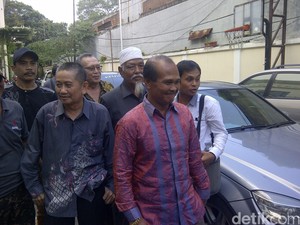 Usai Mengadu ke Komnas HAM, Tokoh Kalijodo Daeng Aziz ke DPRD