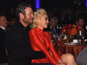 Ditanya Soal Blake Shelton, Gwen Stefani Tak Berhenti Tersenyum
