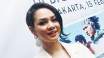 Gaya Serba Putih ala Andien, Love It or Leave It?