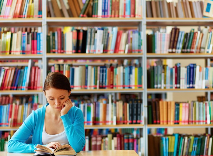 Ilustrasi Perpustakaan