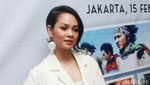 Gaya Serba Putih ala Andien, Love It or Leave It?