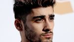 Rambut Zayn Malik Sekarang Pink Muda, Yay or Nay?