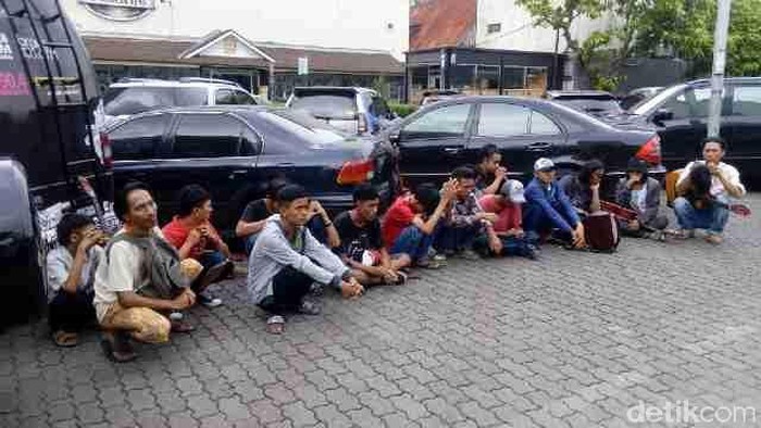 Polsek Menteng Amankan 20 Preman di Angkutan Umum yang Lewat Jl Thamrin