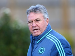 Chelsea Tak Lolos Kompetisi Eropa Diakui Hiddink sebagai Bencana