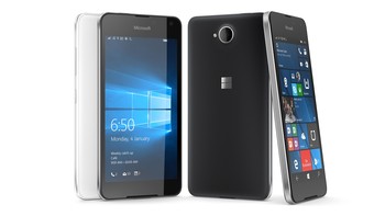  Lumia 650 mengusung frame alumunium. Alhasil, memberikan kesan mewah nan elegan. Foto: Microsoft