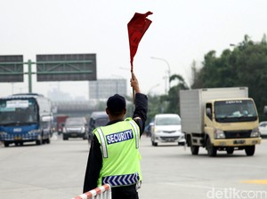 Gerbang Tol Cikunir Ditutup, Kendaraan Diarahkan ke Kalimalang