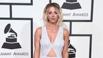 Parade Selebriti di Red Carpet Grammy Awards 2016 (1)
