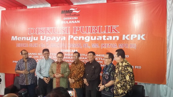 Soal Revisi UU KPK, Ketua MPR: Suara Rakyat Harus Didengar
