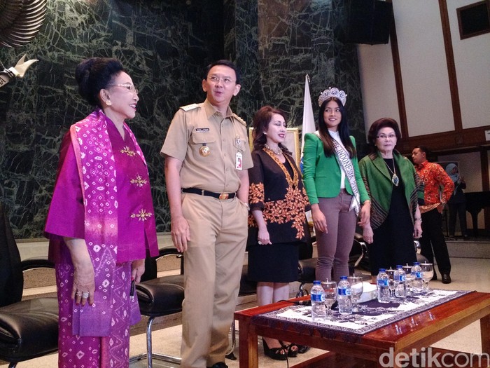 Tanya Jawab Ahok dan Finalis Putri Indonesia Soal Kursi Gubernur DKI