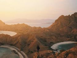 Menjelajah Eksotisme Bumi NTT yang Memukau