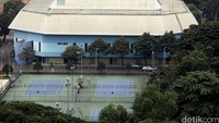 Lapangan tenis juga akan direnovasi.
