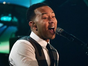 Persembahan Memukau John Legend Cs untuk Lionel Richie