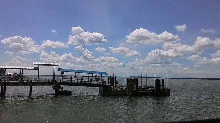 Kisah Pedagang Roti di Nunukan yang Selalu Belanja Bahan Baku ke Malaysia