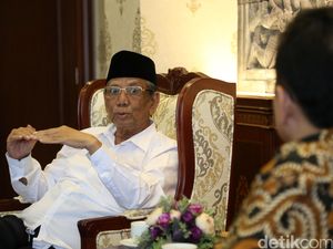 Irman Gusman Bertemu Hasyim Muzadi