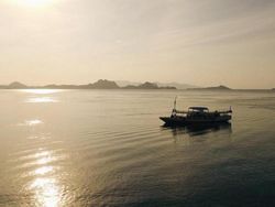 Menjelajah Eksotisme Bumi NTT yang Memukau