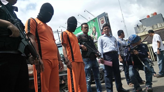 Honor Mengajar Tak Cukup, Oknum Guru Honorer Jadi Penadah Mobil Curian
