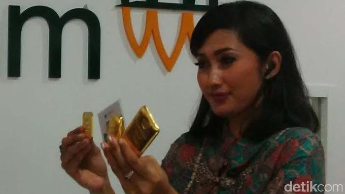 Emas Antam Motif Batik