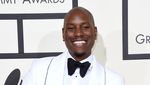 Parade Selebriti di Red Carpet Grammy Awards 2016 (2)