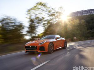 Saingi Porsche 911, Jaguar F-Type Bakal Memiliki 4 Penumpang