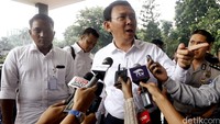 Ahok mengatakan, rapat dilakukan untuk mengatur langkah-langkah yang akan dilakukan oleh pihak Pemda DKI, Polda Metro Jaya dan Kodam Jaya.