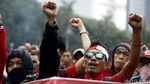 Puluhan Buruh Demo di Polda Metro Jaya
