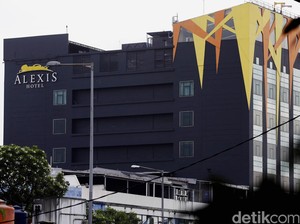 Penutupan Alexis: Diawali Secarik Kertas Diakhiri Ibu-ibu Satpol PP