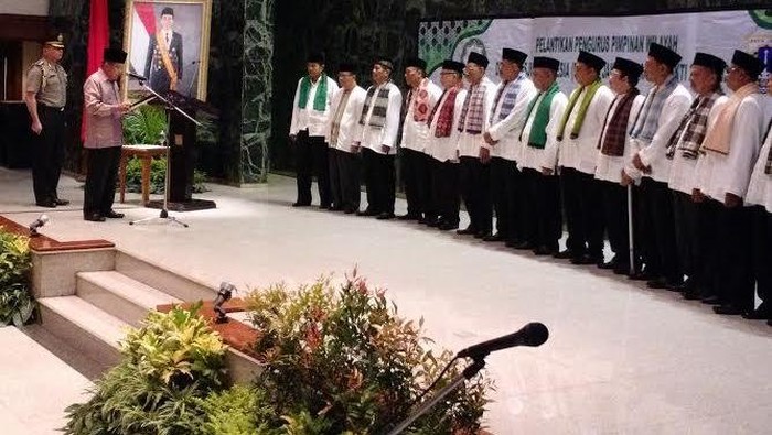 Wapres JK dan Gubernur Ahok Lantik Pengurus Dewan Masjid Jakarta