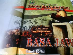 Contoh Pidato Bahasa Jawa untuk Acara Arisan Bapak-bapak