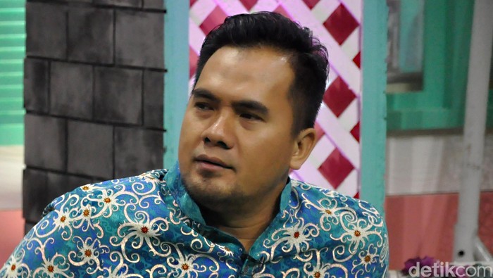 Dijenguk Kakak, Saipul Jamil Minta Didoakan