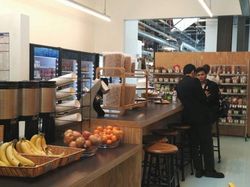 Mark Zuckerberg Ajak Jokowi Jelajahi Markas Facebook