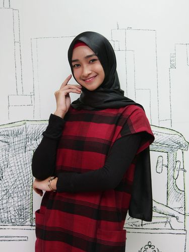 Bella Almira, Bisnis Sendiri Hingga Dapat Tawaran Film Pasca Hijab Hunt