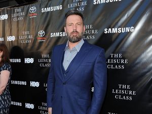 Ben Affleck Selingkuh dengan Model Playboy?