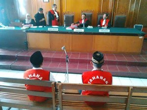 Kades Selok Awar-Awar Disidang Dua Kali