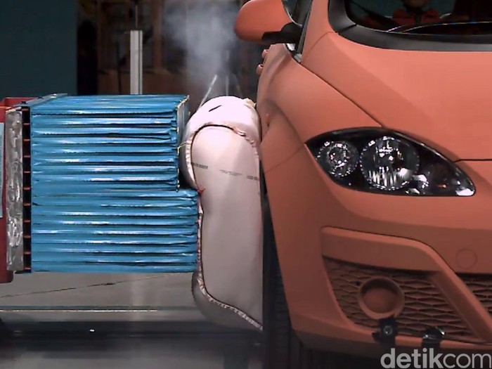 Airbag di Luar Mobil Bakal Ngetren
