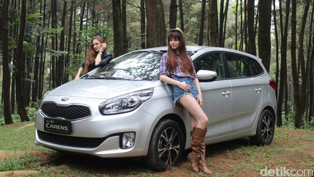 Kia Carens