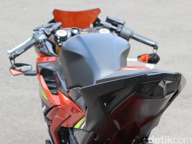 Dimodifikasi, Honda CBR150R Jadi Mirip Moge