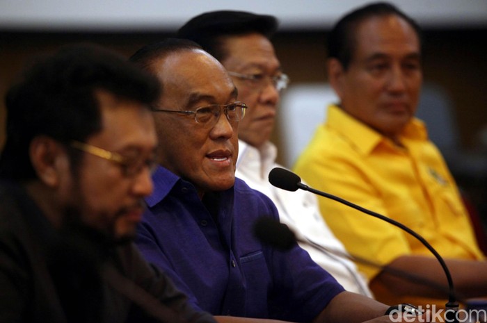 Suara Golkar Suara Ahok, Ical Tak Dianggap?