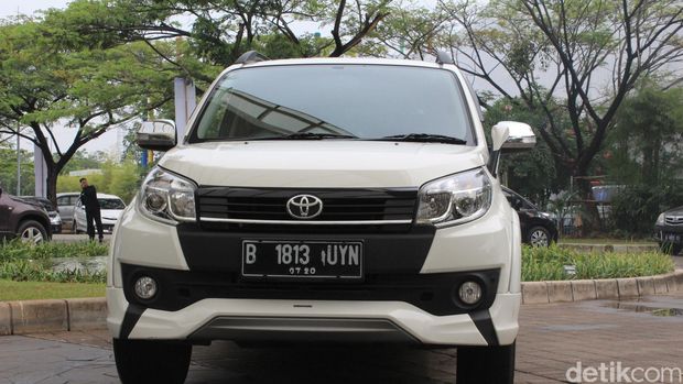 Toyota Rush 2015