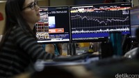 Pada penutupan perdagangan Sesi I, IHSG turun 55,051 poin (1,15%) ke level 4.723,743 setelah ada aksi jual di saham-saham perbankan oleh investor asing. Aksi jual juga terjadi di saham-saham infrastruktur.