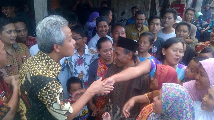 Gubernur Jateng Ganjar Pranowo Sambangi Ahok