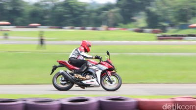 Menguji Ketangguhan All New Honda CBR150R