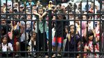 Ratusan Warga Kalijodo Demo ke DPRD