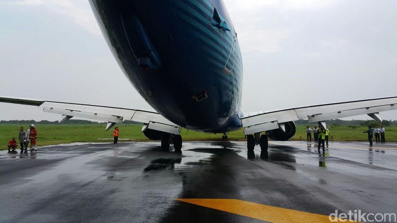 Kenapa Lion Air yang Overrun di Juanda Berwarna Biru? Kenapa Lion Air yang Overrun di Juanda Berwarna Biru?